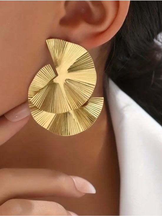 Jewelry - Gold Spiral Textured Statement Earrings - Women Jewelry